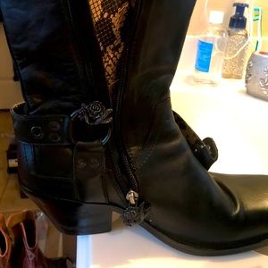 Black beautiful  square toe rose boots leather awesome